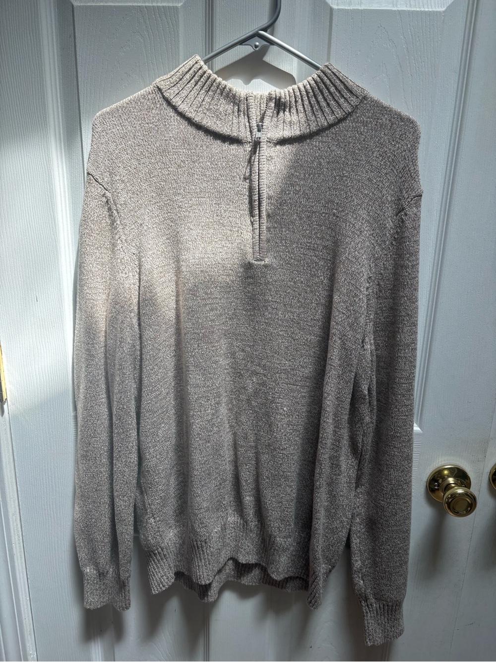 urban pipeline Men's Zip Mock Neck Sweater in Light Taupe